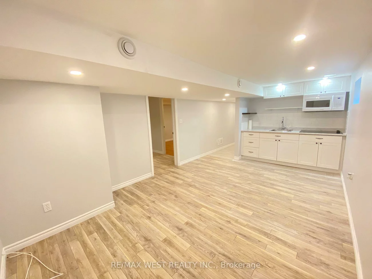 20, Britannia, Bradford, Bradford West Gwillimbury