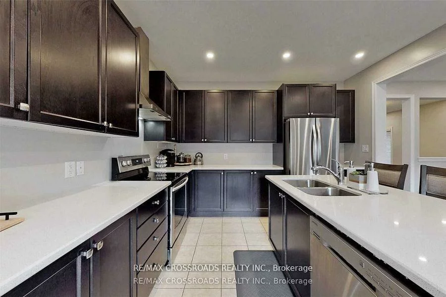 62, Romanelli, Bradford, Bradford West Gwillimbury