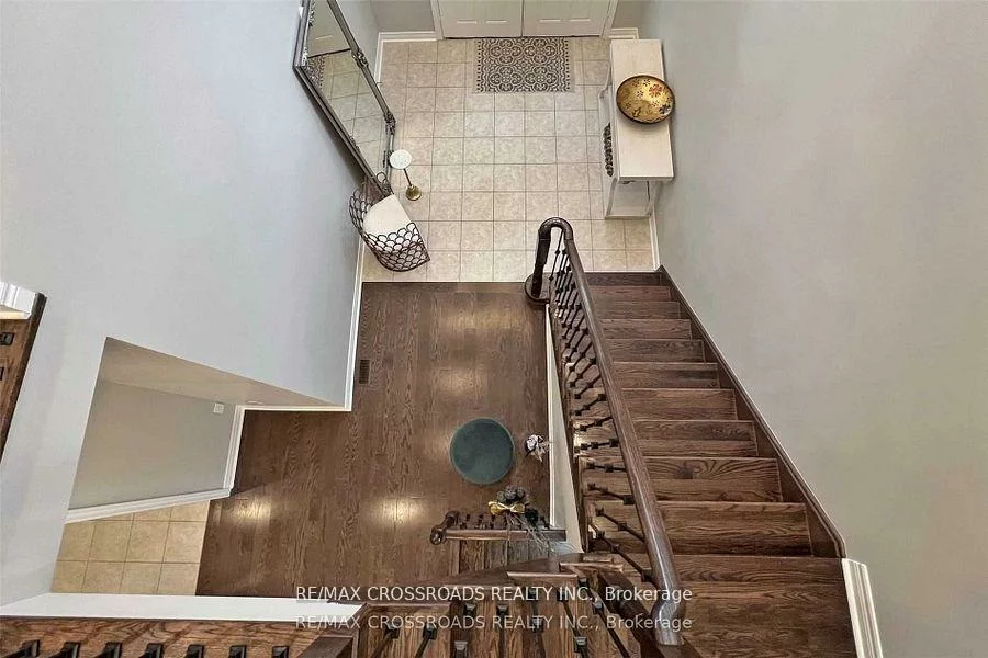 62, Romanelli, Bradford, Bradford West Gwillimbury