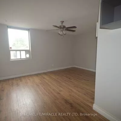 64, Holland, Bradford, Bradford West Gwillimbury