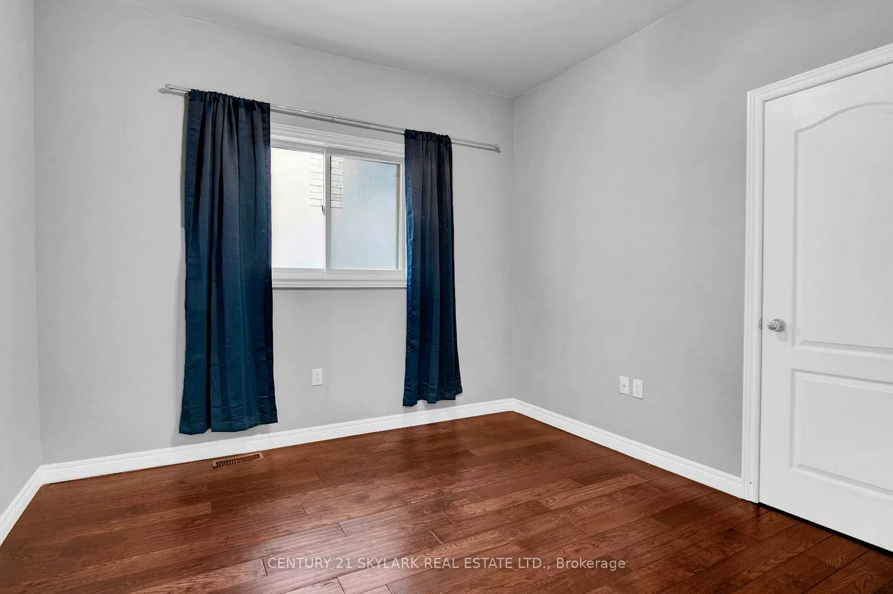 40, Highland, Bradford, Bradford West Gwillimbury