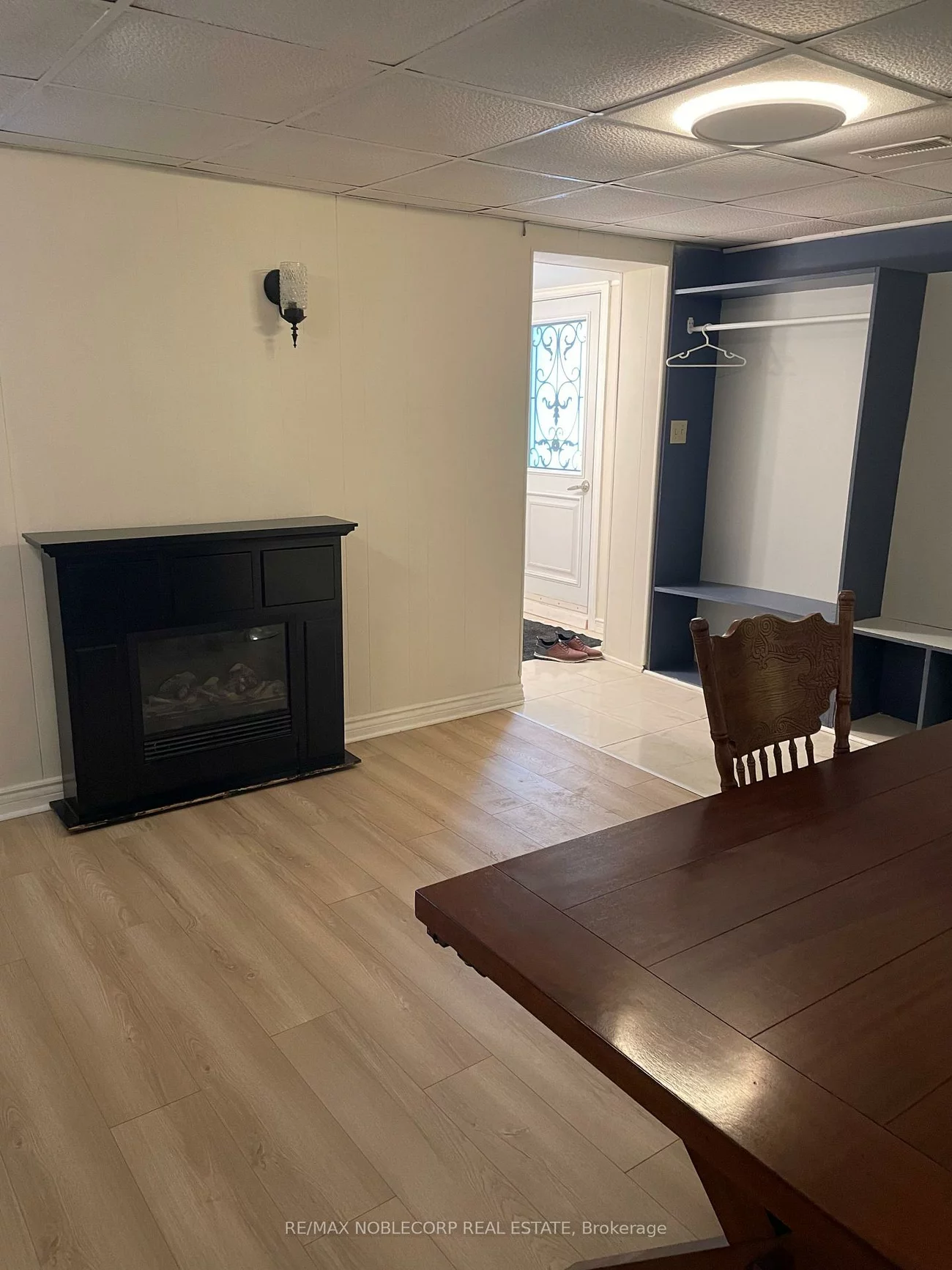 166, Collings, Bradford, Bradford West Gwillimbury