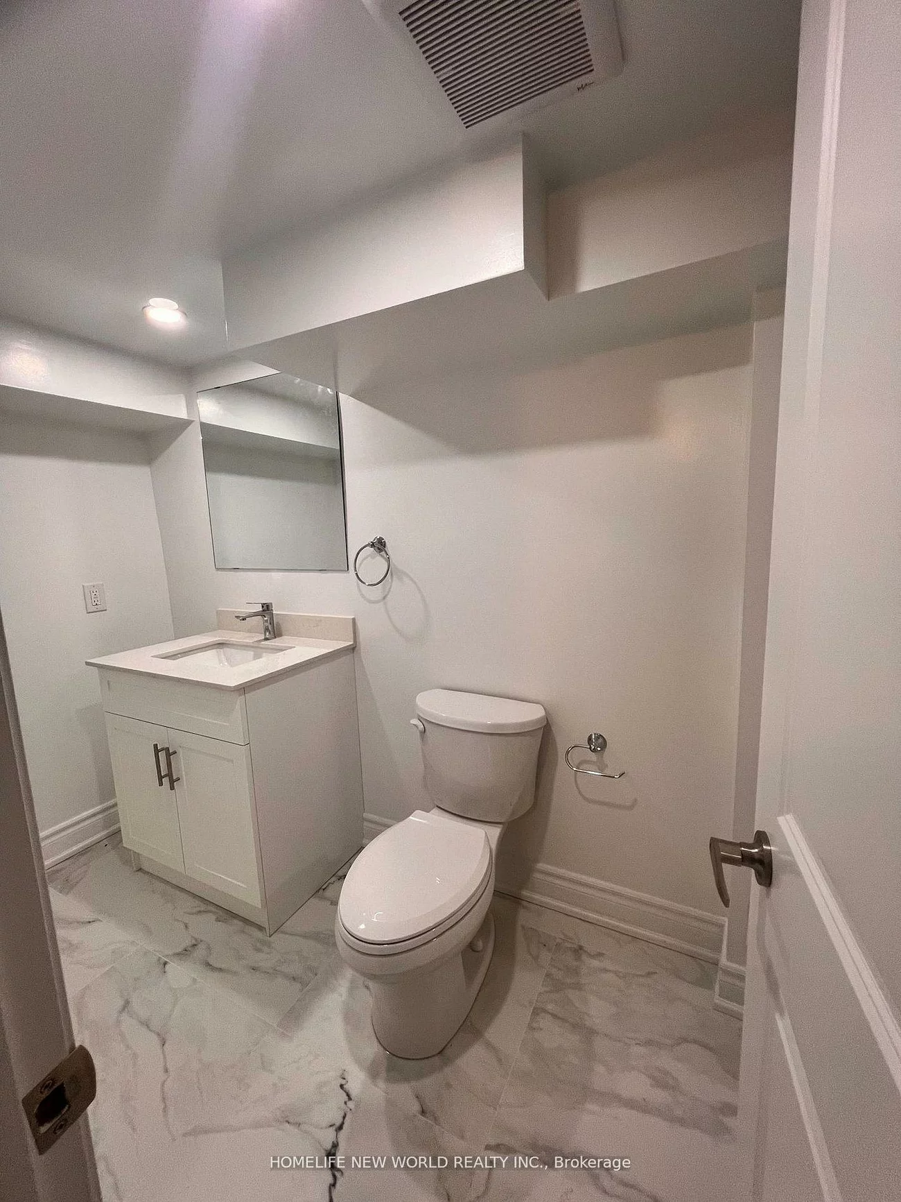 98, Thornton, Bradford, Bradford West Gwillimbury