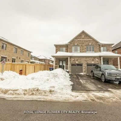 13, Ferragine, Bradford, Bradford West Gwillimbury