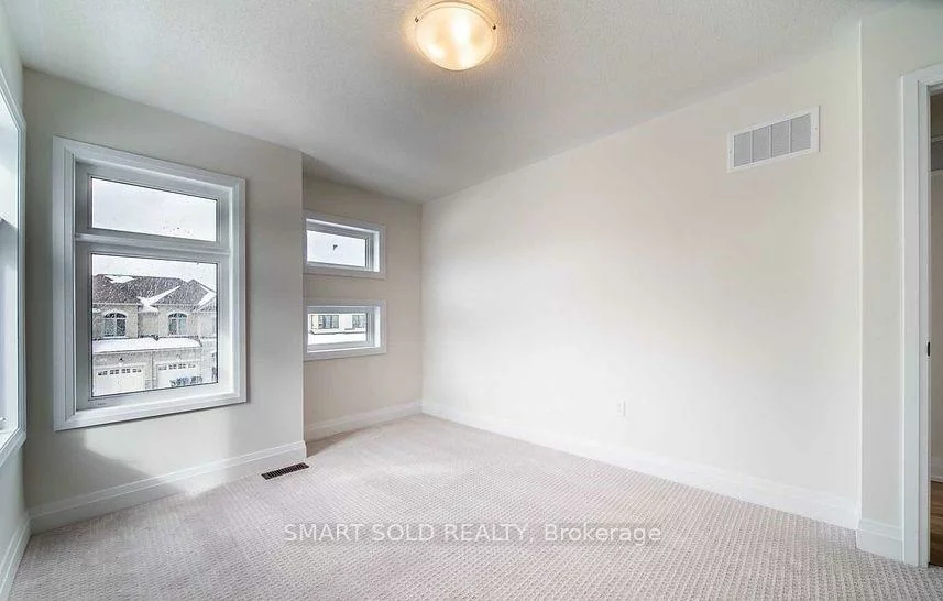 23, Westlake, Bradford, Bradford West Gwillimbury