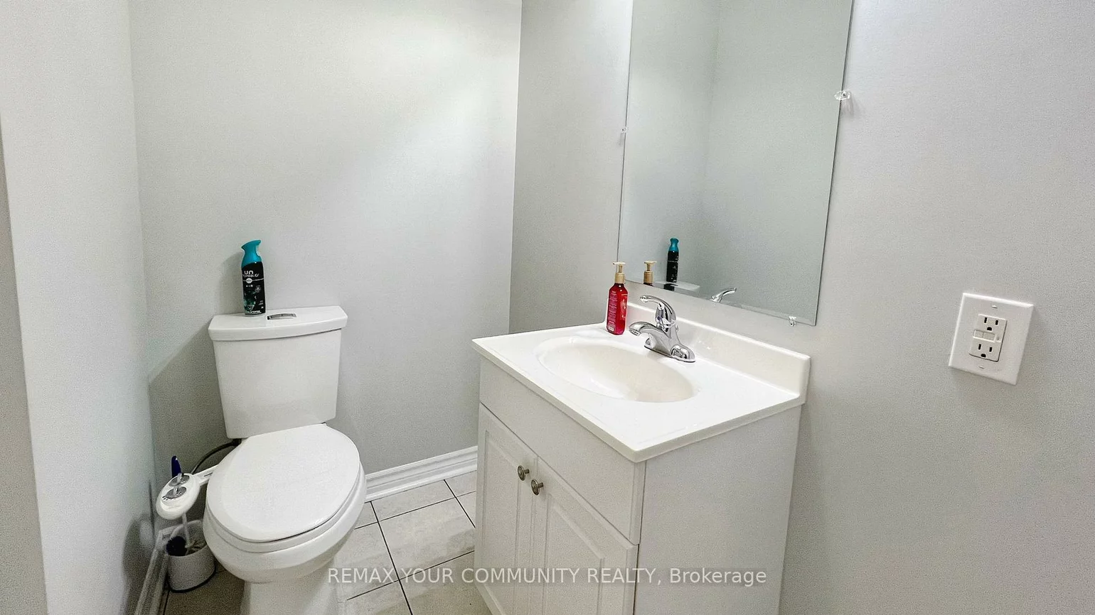 6, Veseli, Bradford, Bradford West Gwillimbury