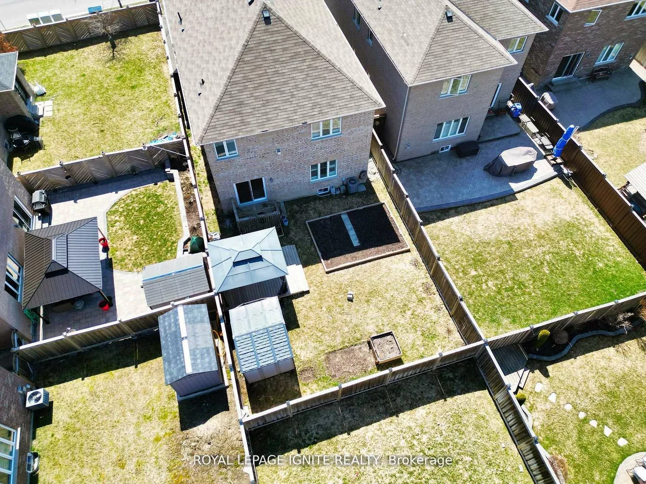 134, Gardiner, Bradford, Bradford West Gwillimbury