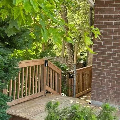 406, Orsi, Bradford, Bradford West Gwillimbury