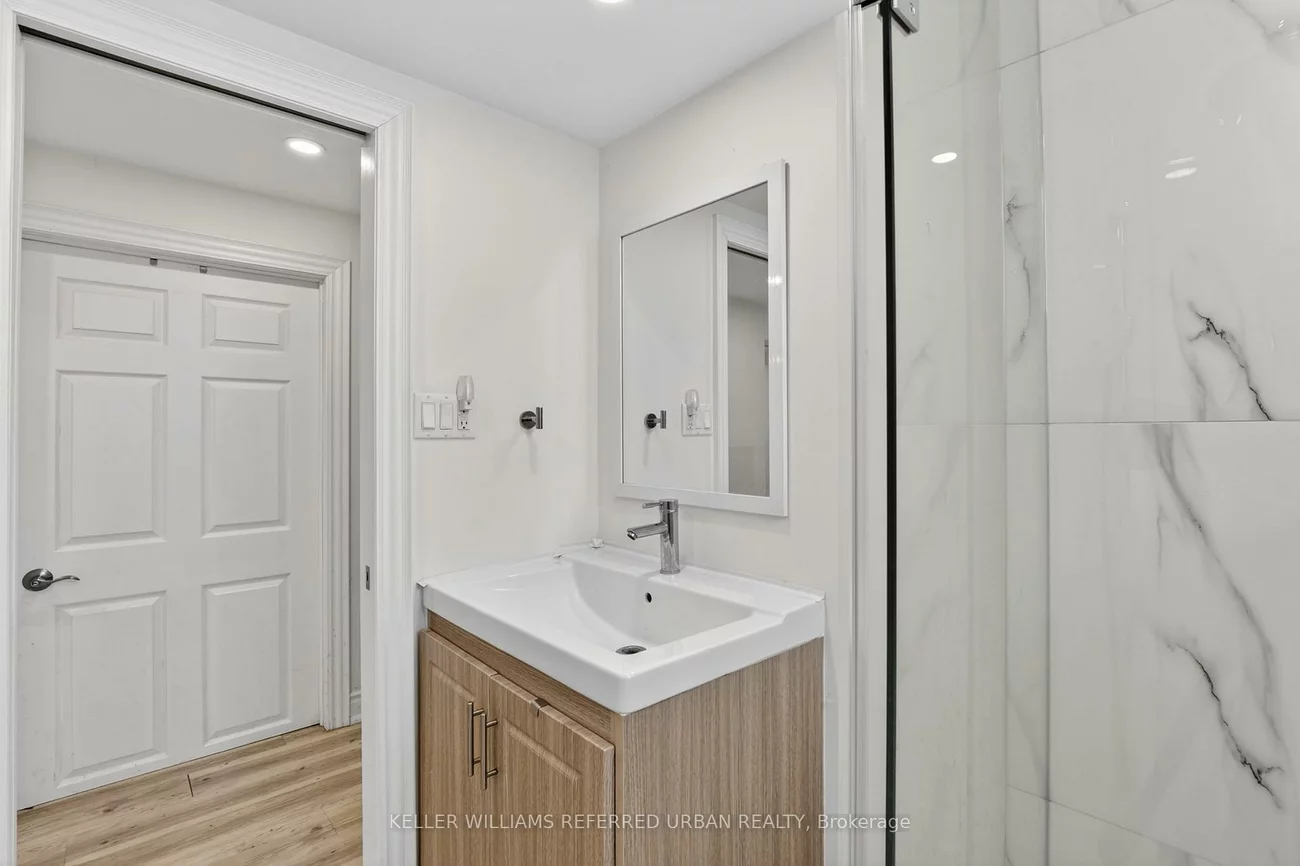 105, Martin, Bradford, Bradford West Gwillimbury