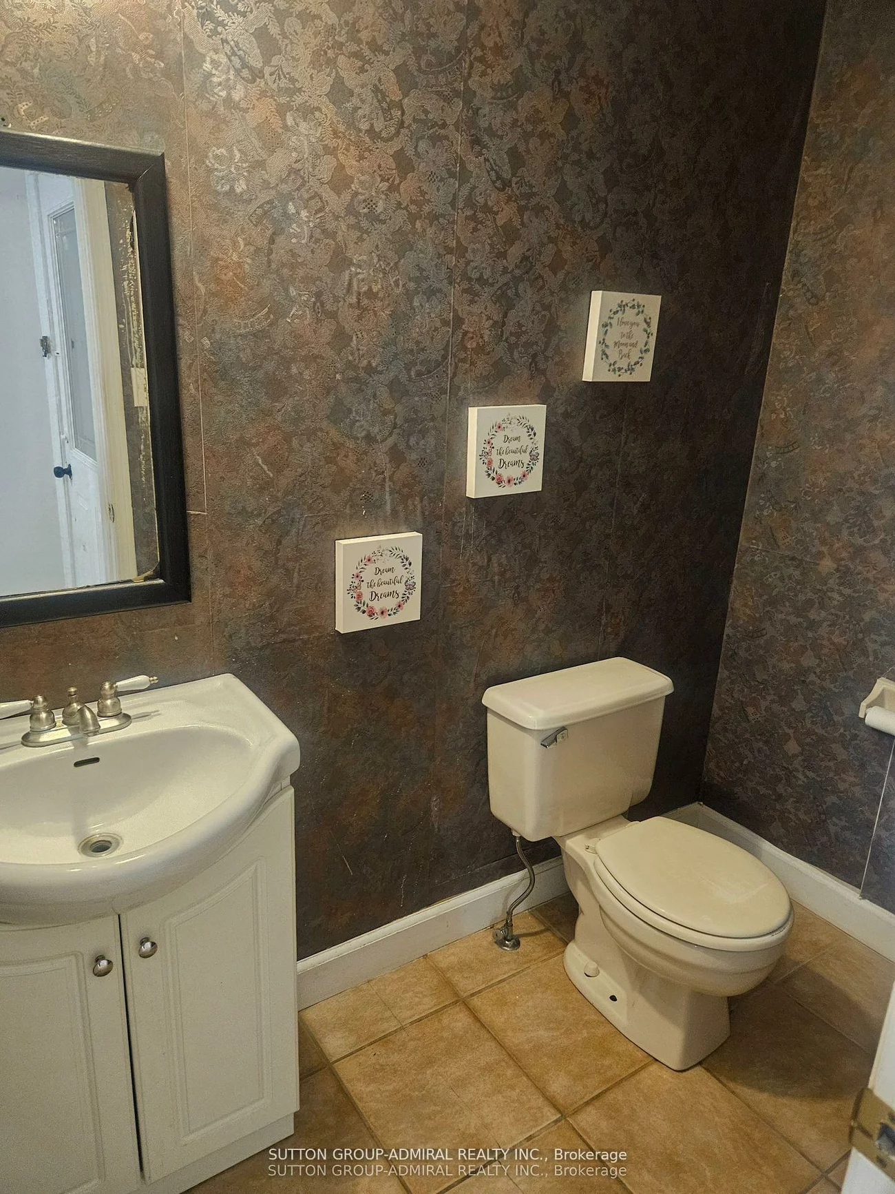 32, Magani, Bradford, Bradford West Gwillimbury