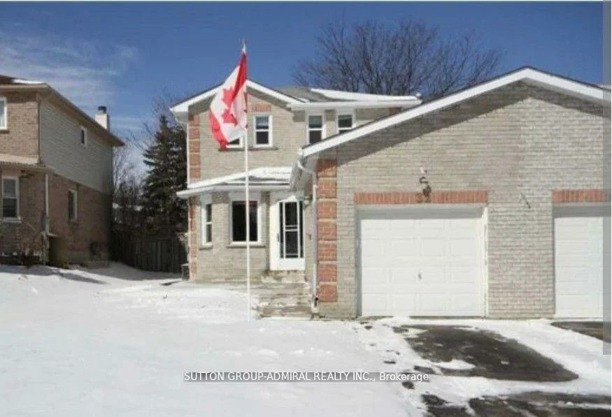 32, Magani, Bradford, Bradford West Gwillimbury
