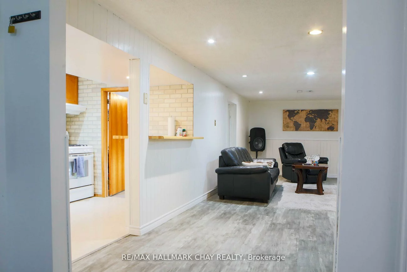 441, Orsi, Bradford, Bradford West Gwillimbury