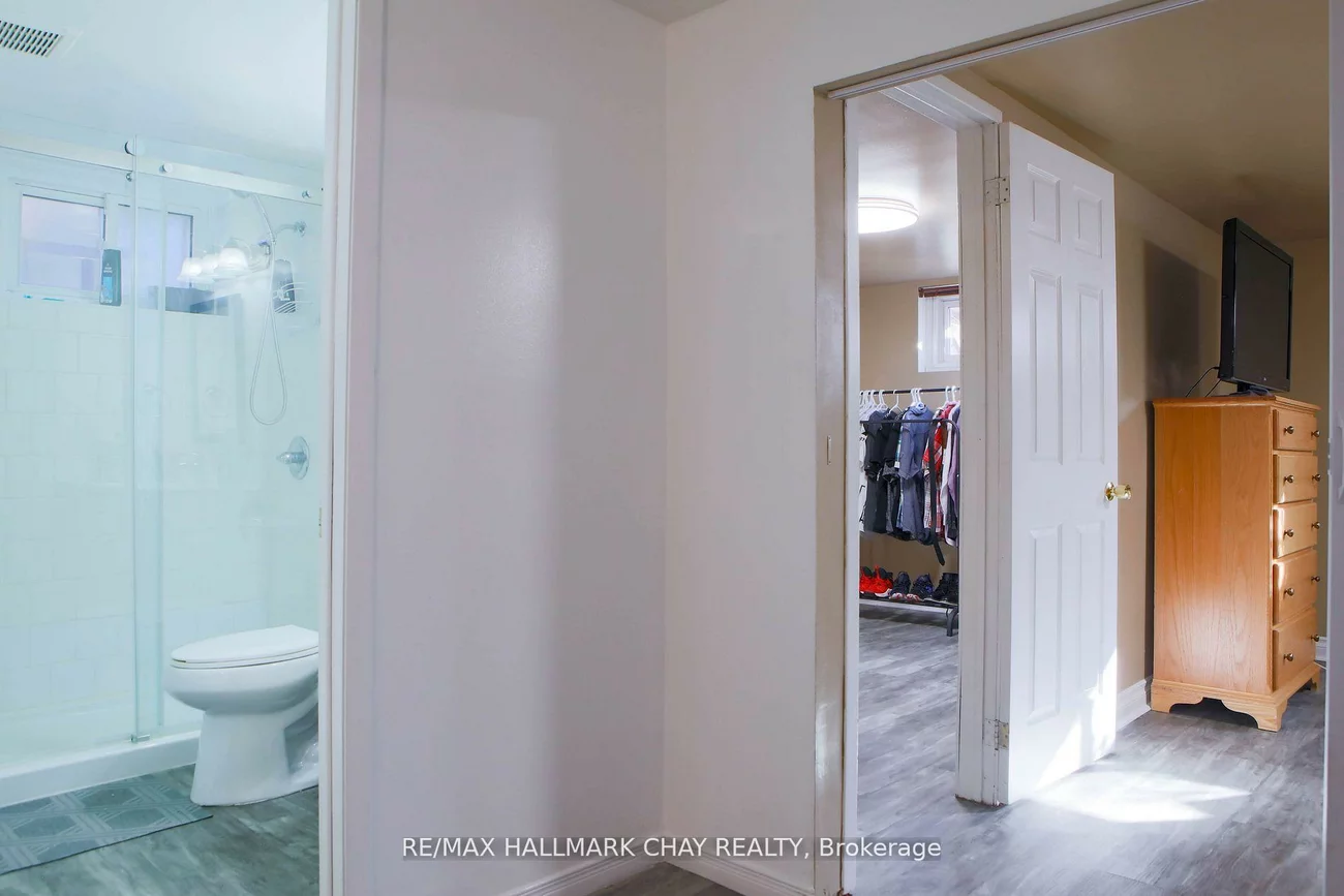 441, Orsi, Bradford, Bradford West Gwillimbury