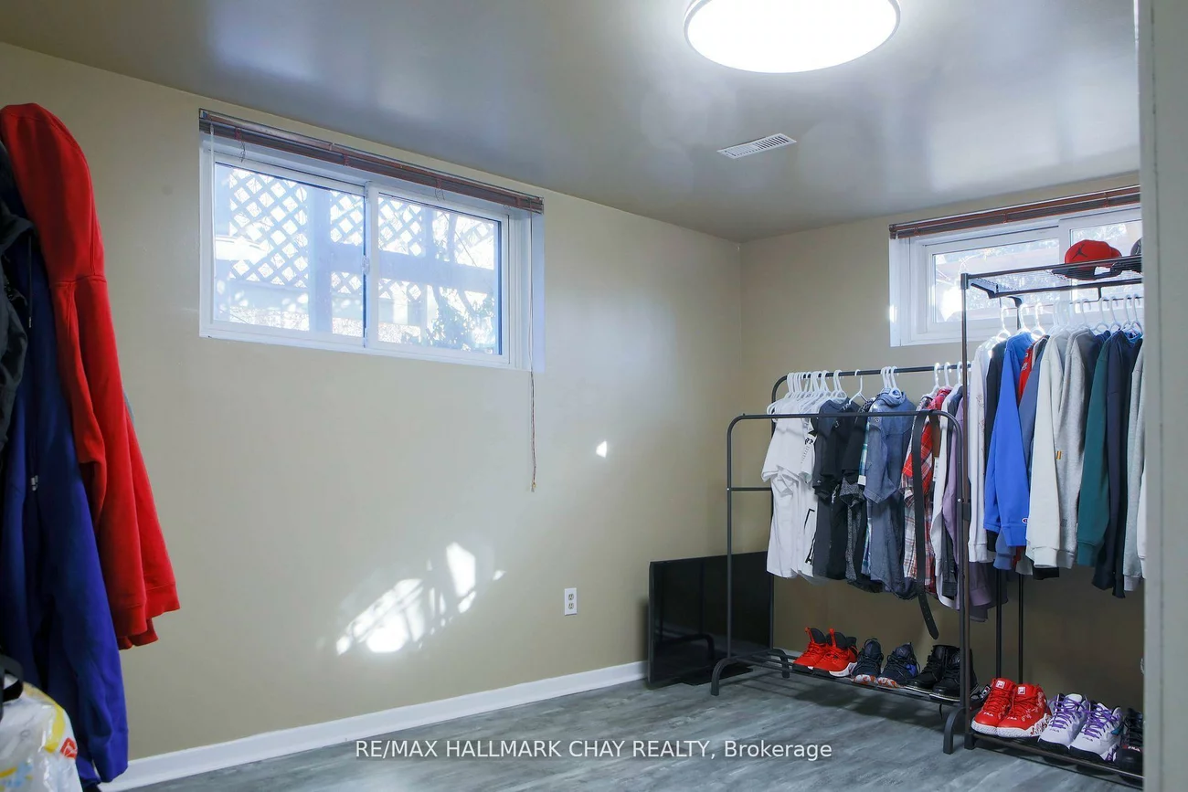 441, Orsi, Bradford, Bradford West Gwillimbury