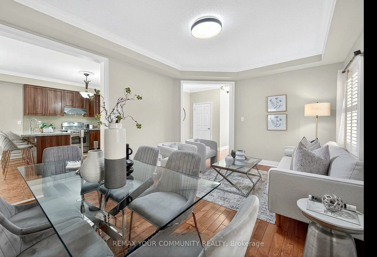 95, Chelsea, Bradford, Bradford West Gwillimbury