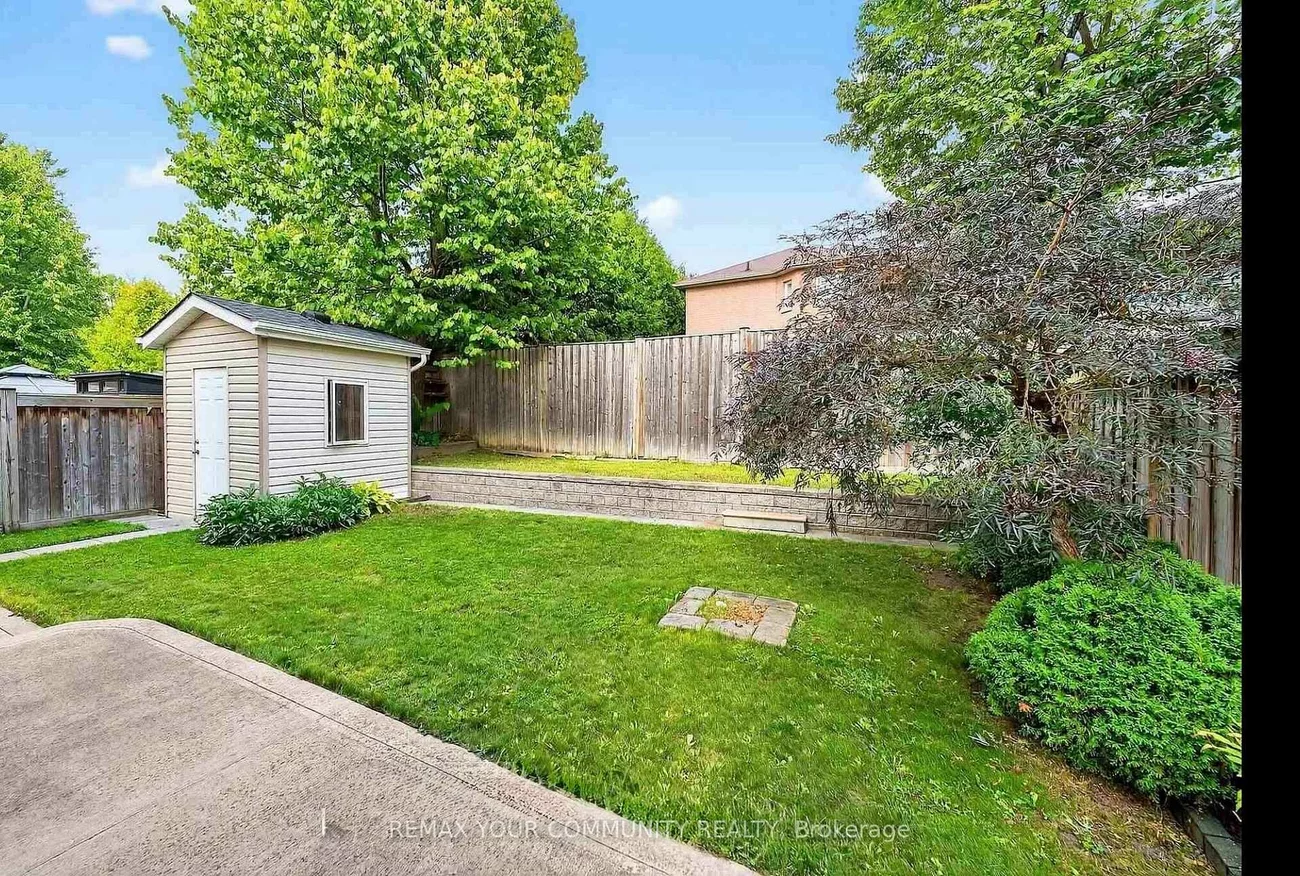 95, Chelsea, Bradford, Bradford West Gwillimbury