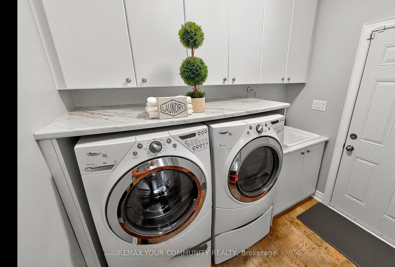 95, Chelsea, Bradford, Bradford West Gwillimbury