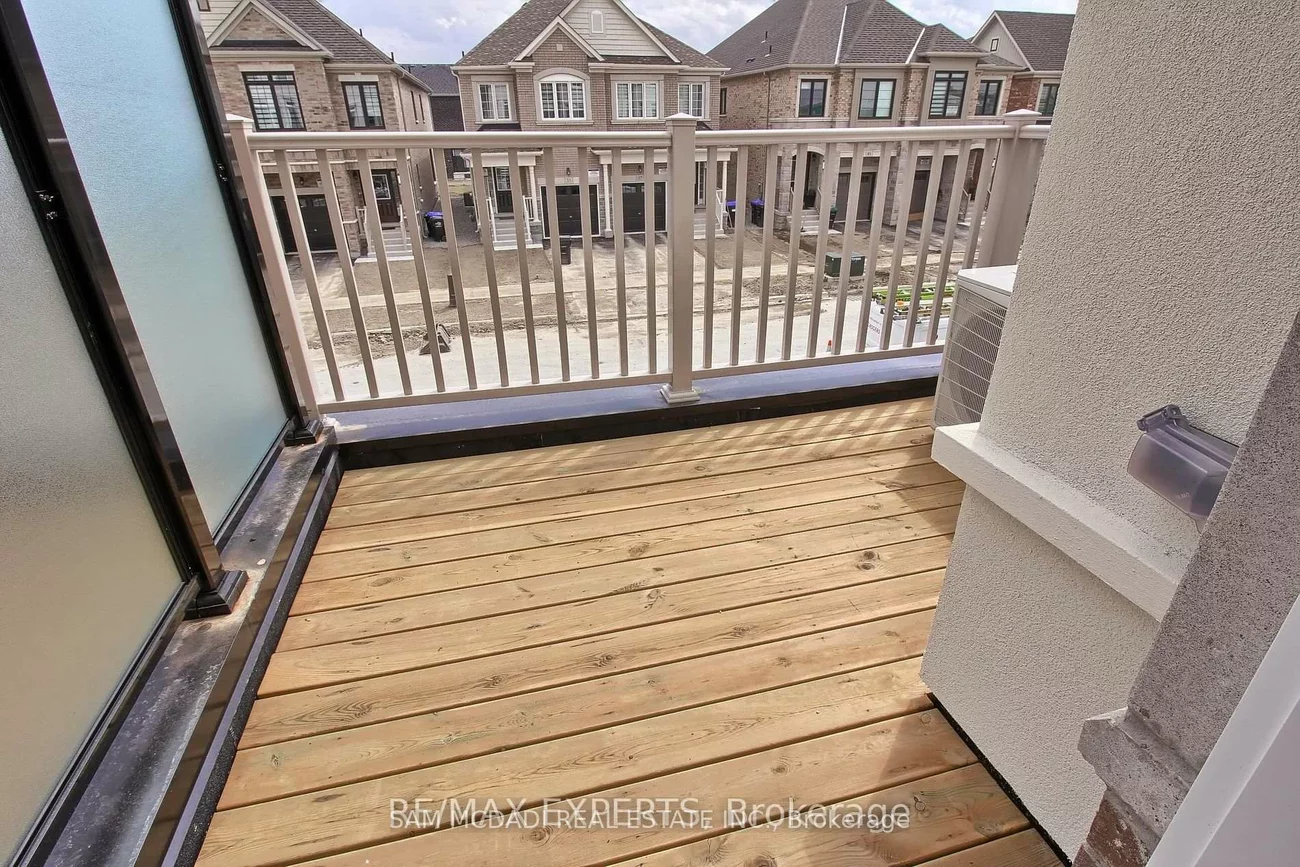 34, Paisley, Bradford, Bradford West Gwillimbury