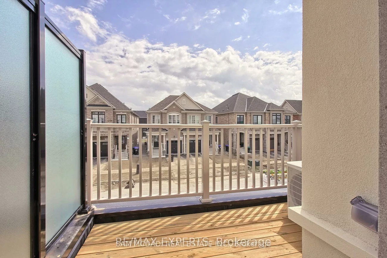 34, Paisley, Bradford, Bradford West Gwillimbury