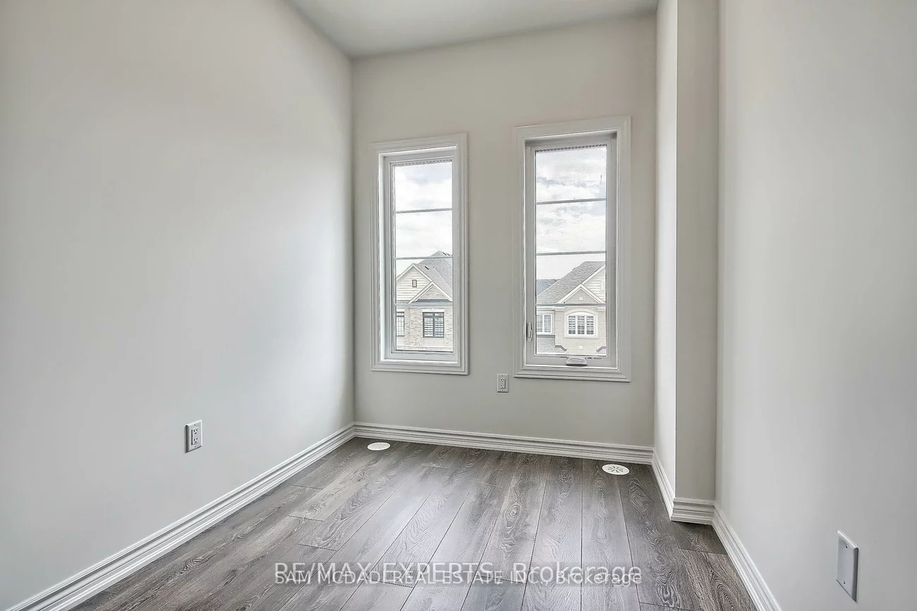 34, Paisley, Bradford, Bradford West Gwillimbury