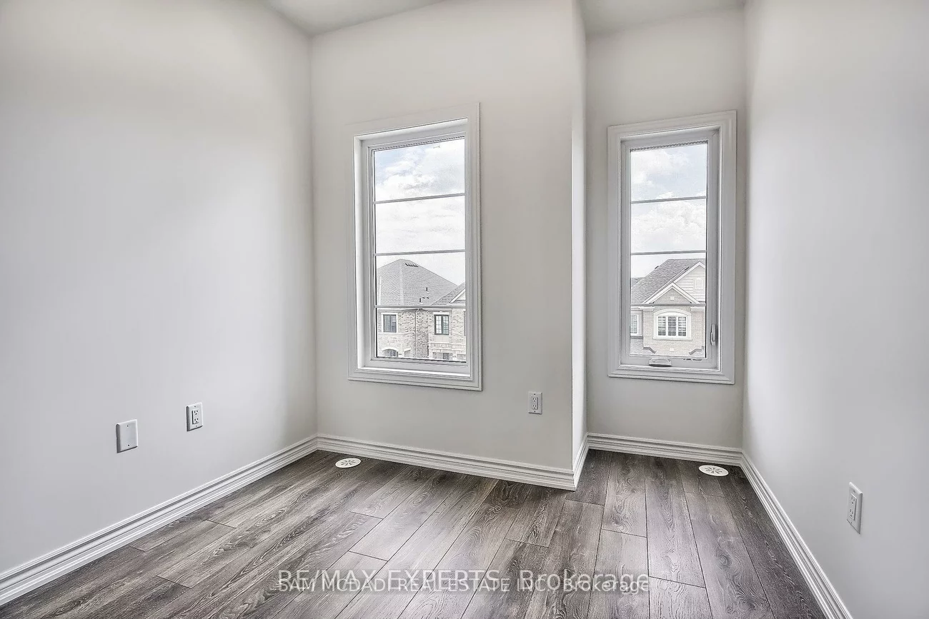 34, Paisley, Bradford, Bradford West Gwillimbury