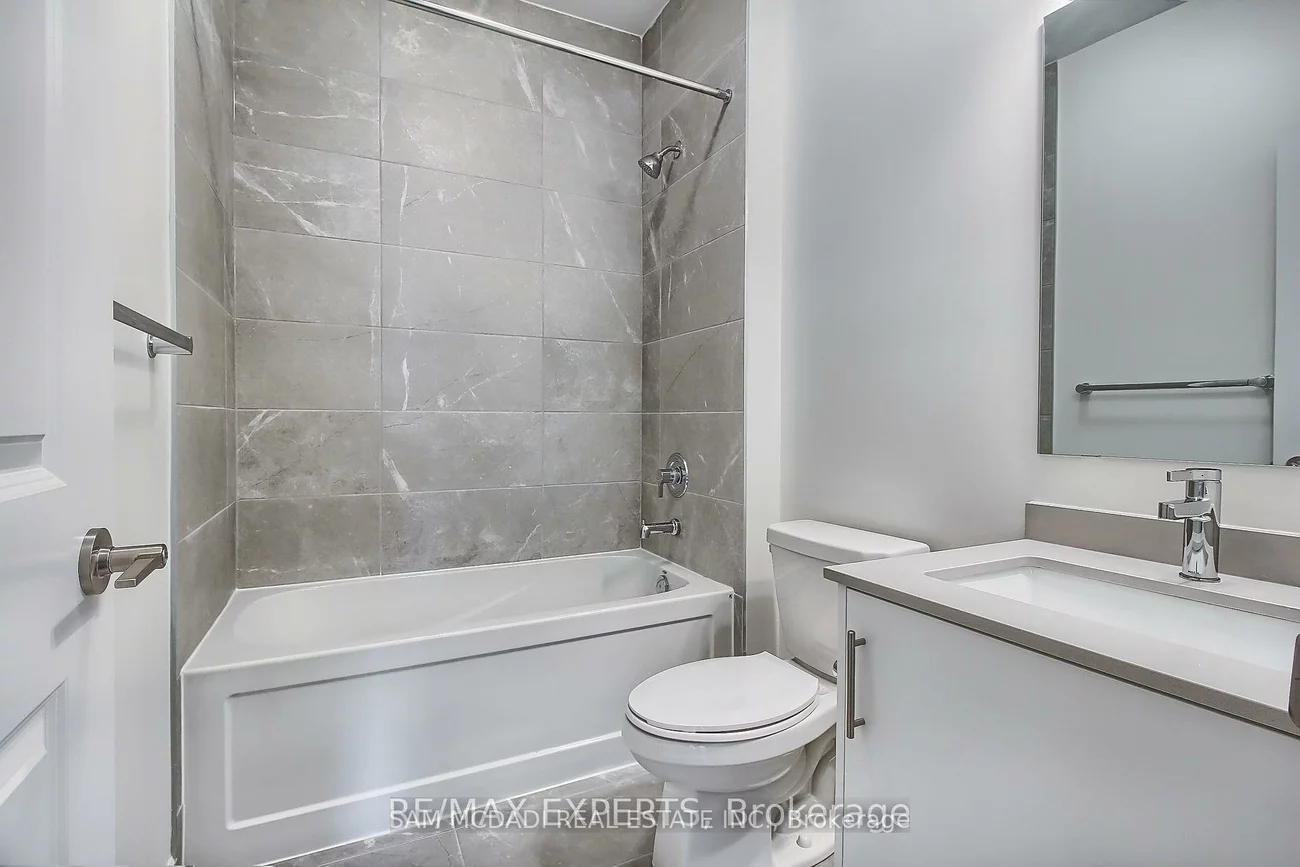 34, Paisley, Bradford, Bradford West Gwillimbury