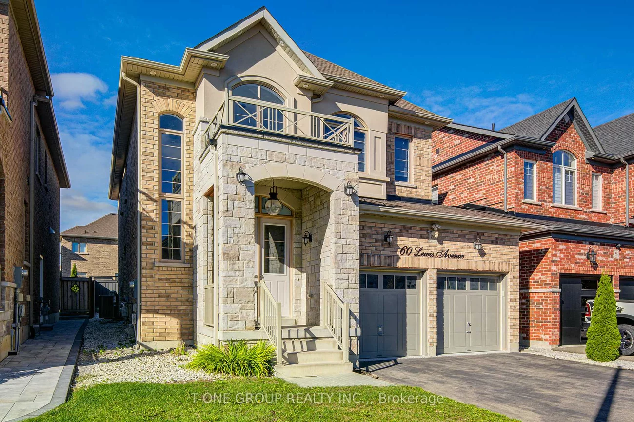 60, Lewis, Bradford, Bradford West Gwillimbury