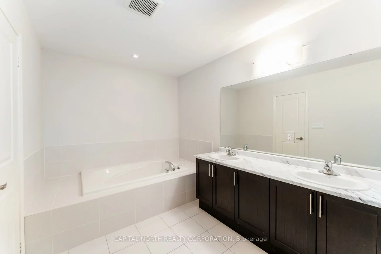 84, Fortis, Bradford, Bradford West Gwillimbury