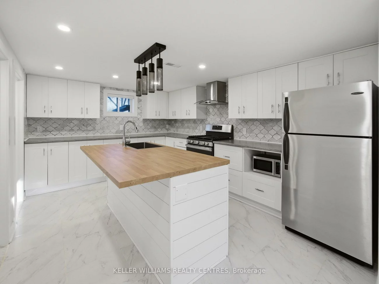 25, Townsend, Bradford, Bradford West Gwillimbury
