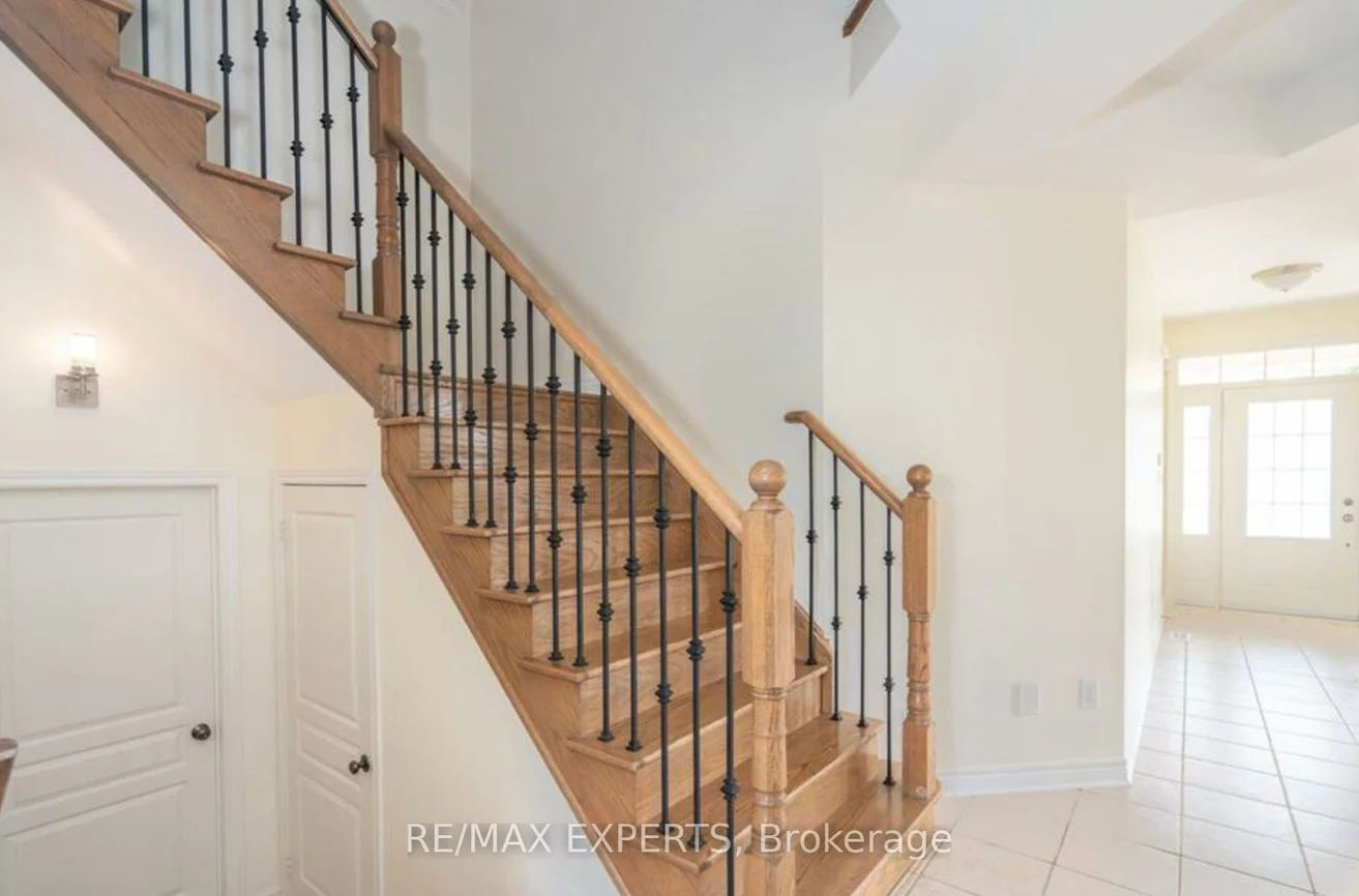 4, Trailside, Bradford, Bradford West Gwillimbury