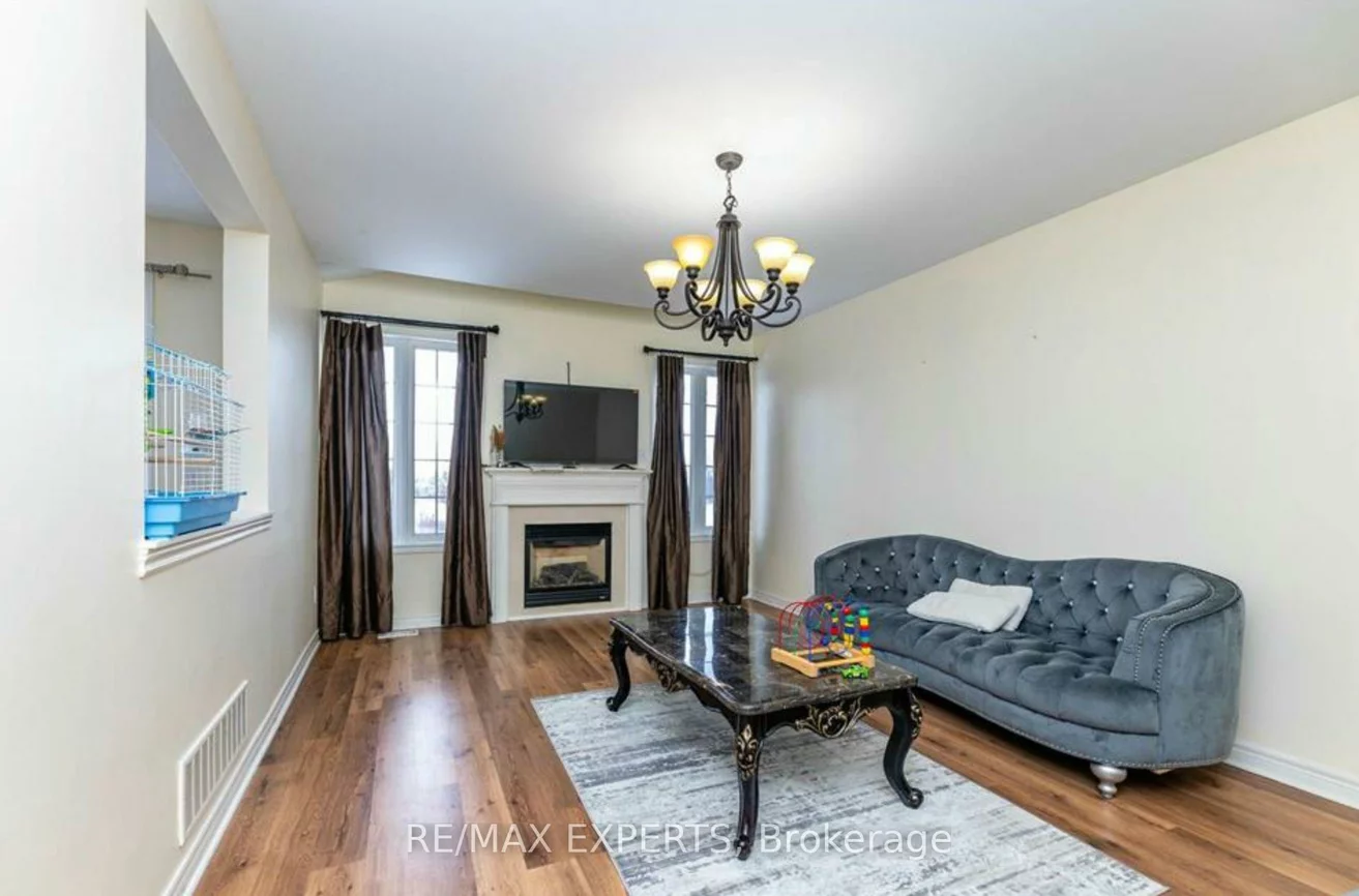 4, Trailside, Bradford, Bradford West Gwillimbury