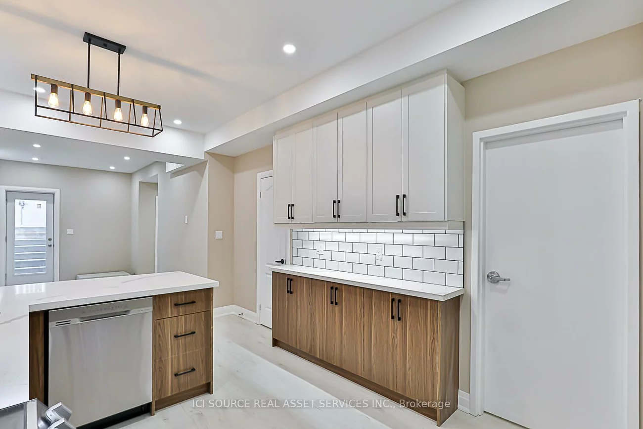747, Langford, Bradford, Bradford West Gwillimbury