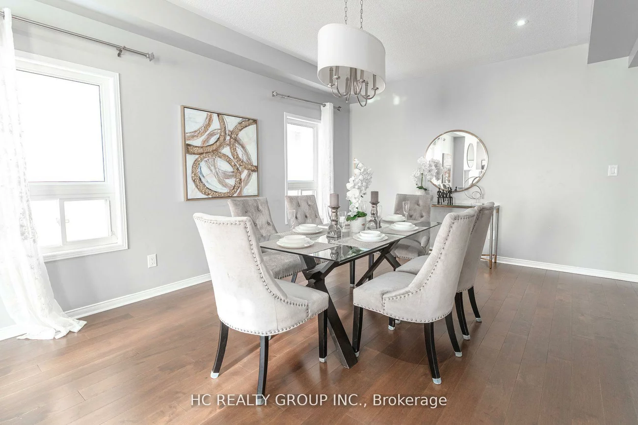 215, Armstrong, Bradford, Bradford West Gwillimbury