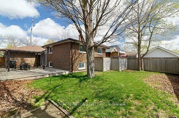 26, John, Bradford, Bradford West Gwillimbury