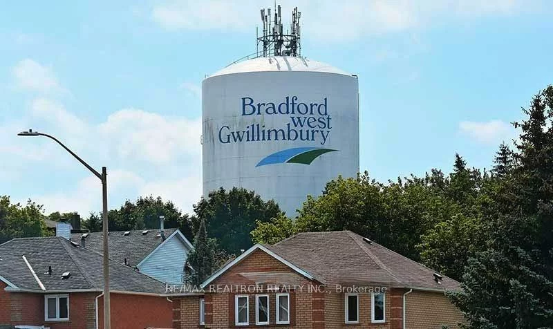 26, John, Bradford, Bradford West Gwillimbury