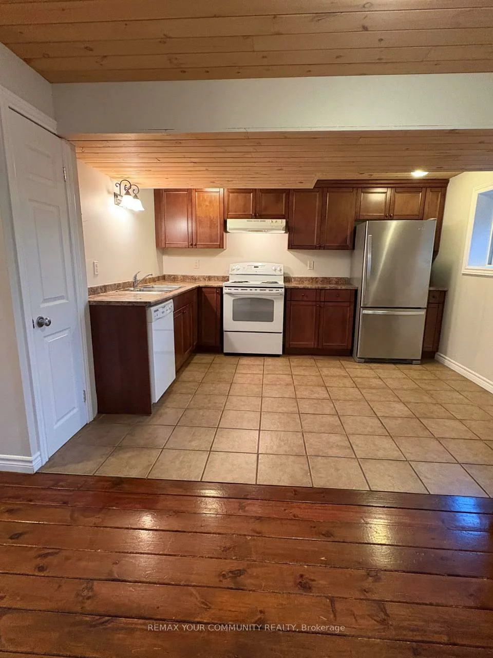 29, Archer, Bradford, Bradford West Gwillimbury