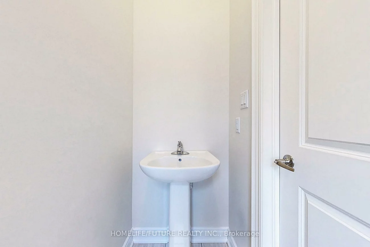 227, Heritage, Bradford, Bradford West Gwillimbury