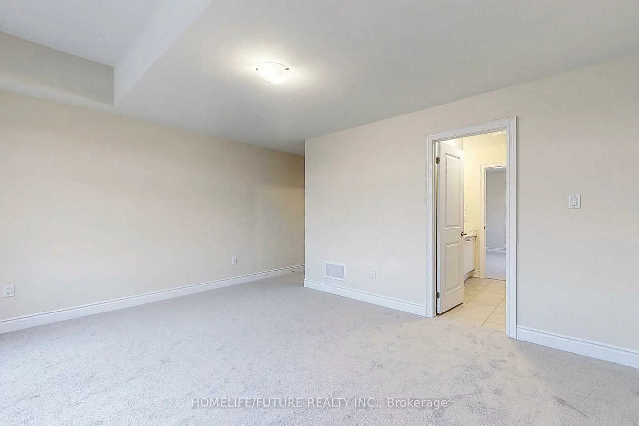 227, Heritage, Bradford, Bradford West Gwillimbury