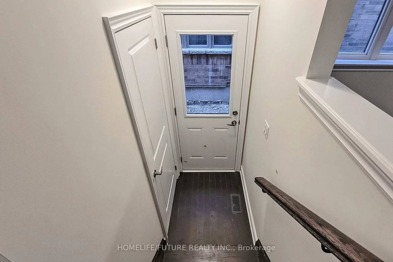 227, Heritage, Bradford, Bradford West Gwillimbury