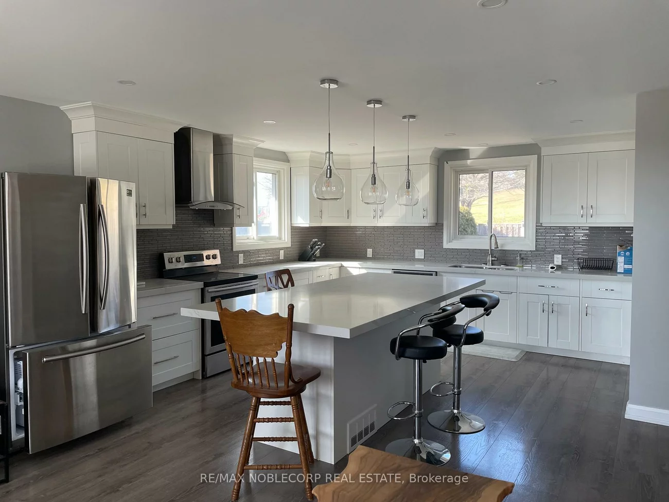 166, Collings, Bradford, Bradford West Gwillimbury