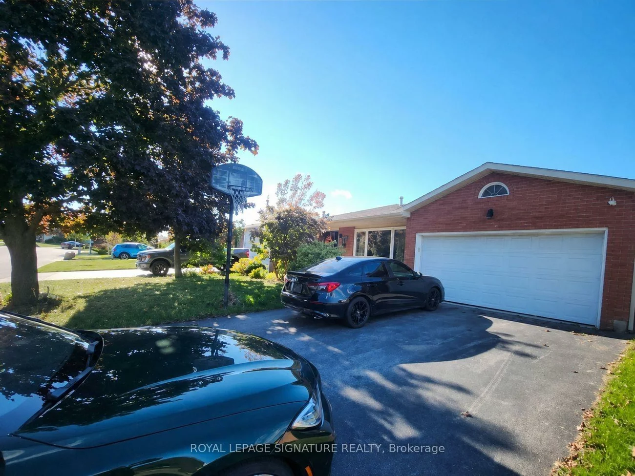 304, Orsi, Bradford, Bradford West Gwillimbury