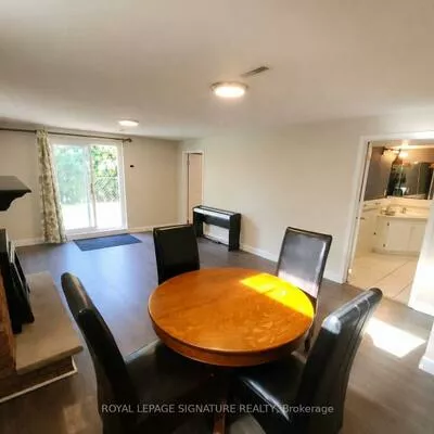 304, Orsi, Bradford, Bradford West Gwillimbury