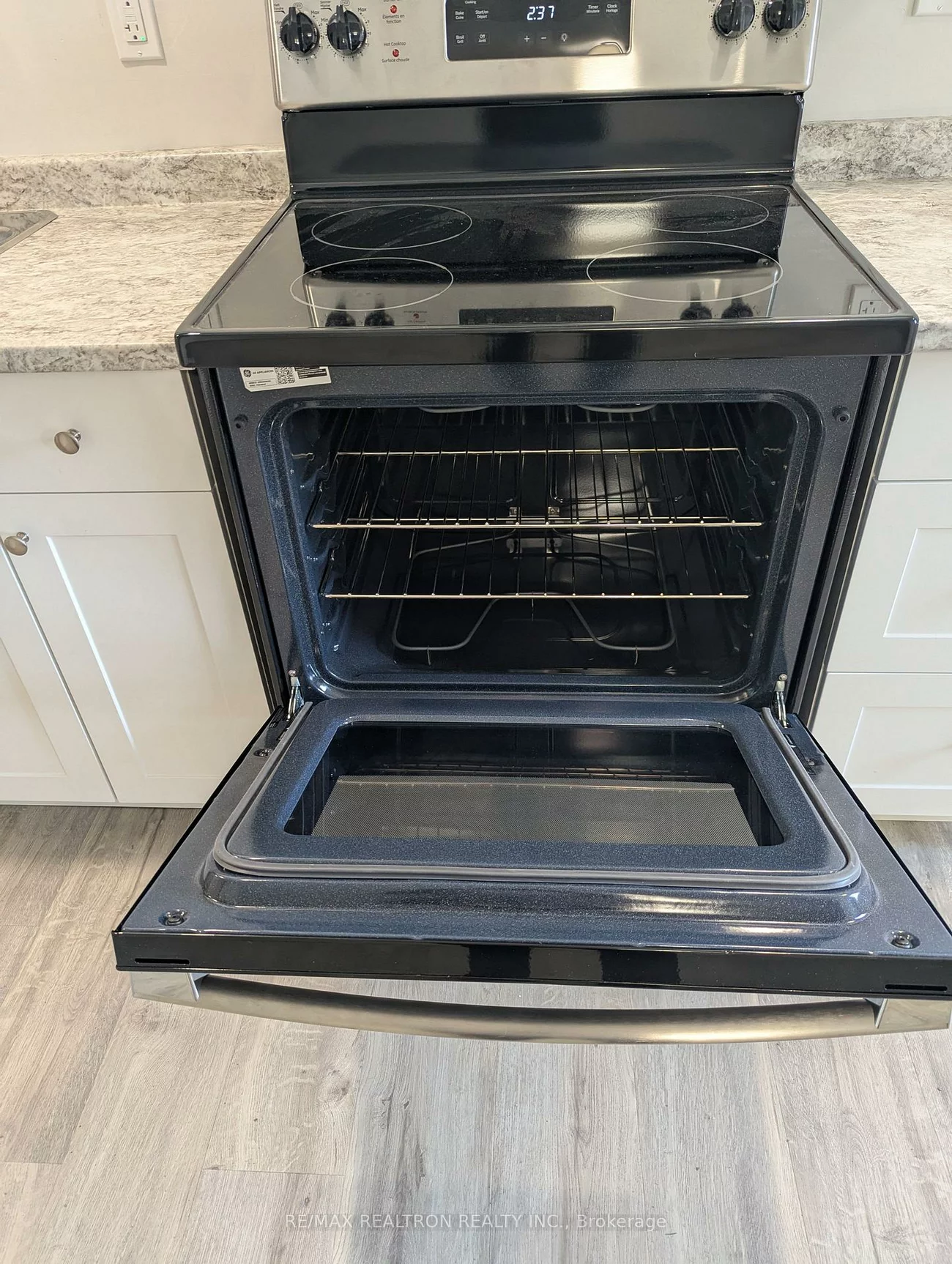 47B, Drury, Bradford, Bradford West Gwillimbury