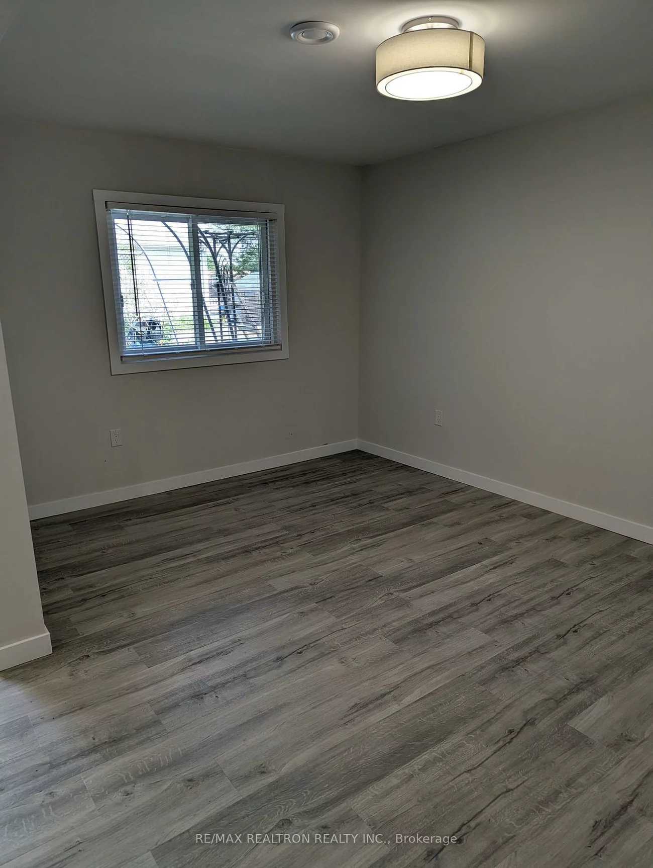 47B, Drury, Bradford, Bradford West Gwillimbury