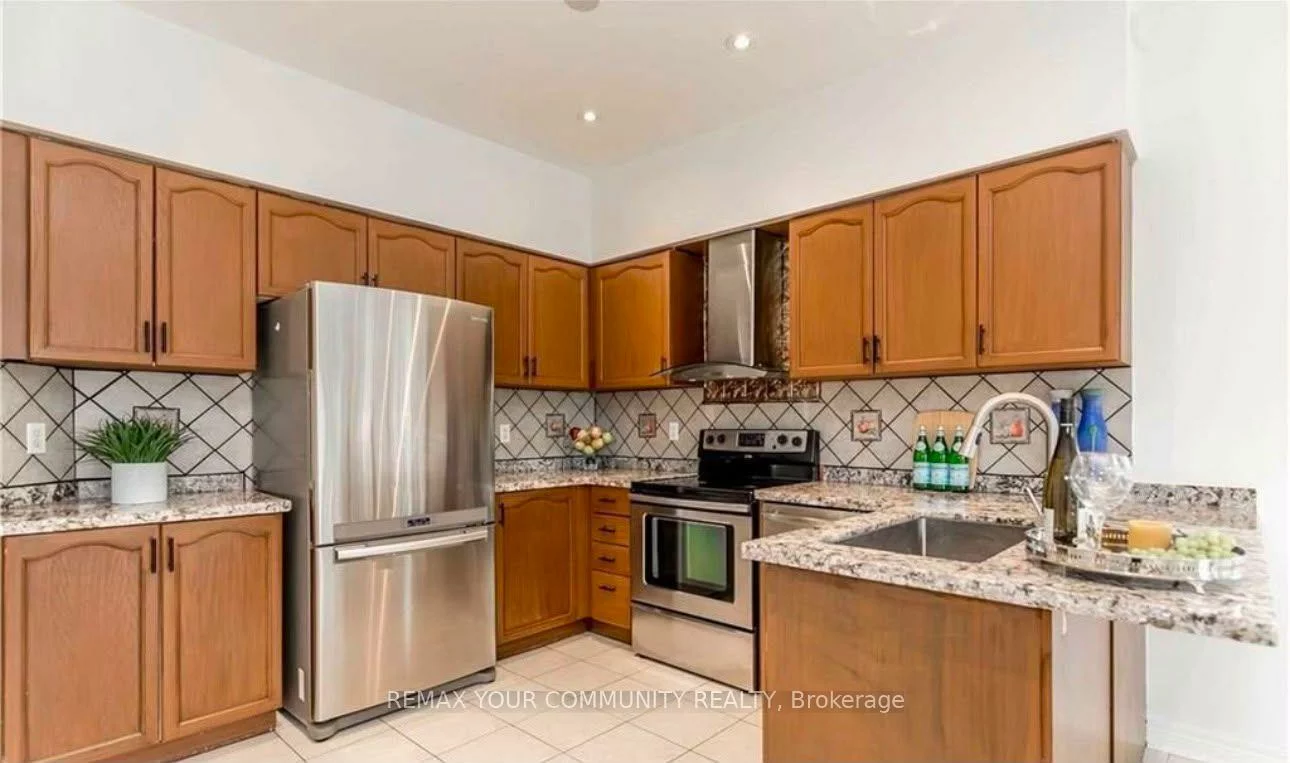72, Depeuter, Bradford, Bradford West Gwillimbury