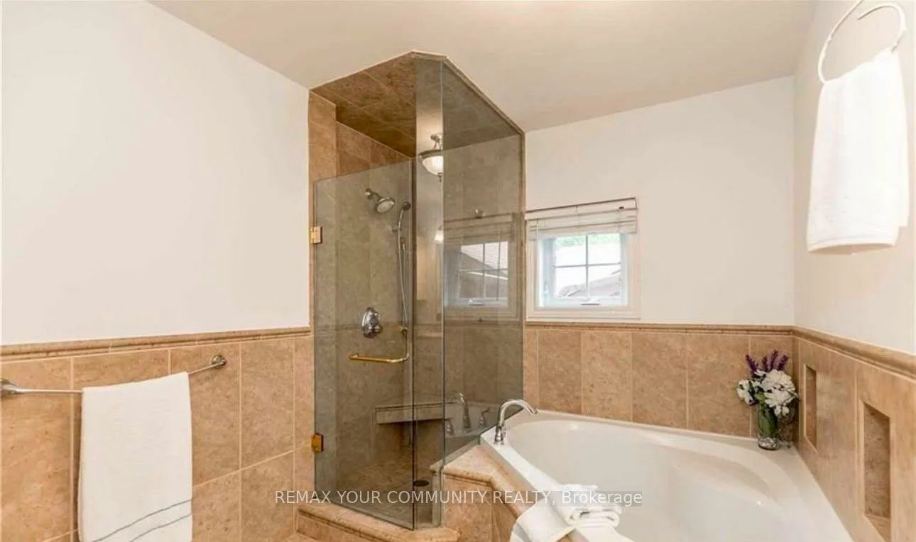 72, Depeuter, Bradford, Bradford West Gwillimbury