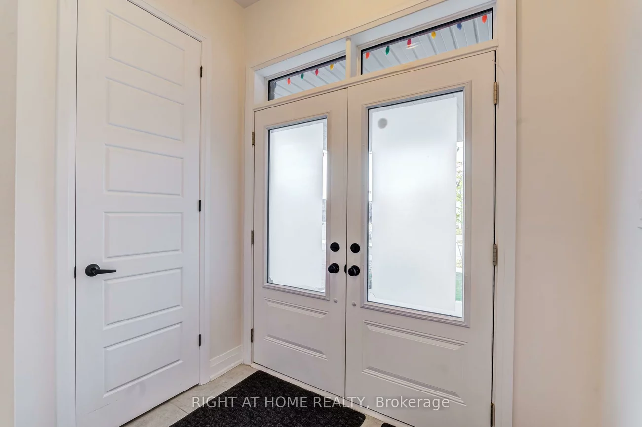 70, Westlake, Bradford, Bradford West Gwillimbury