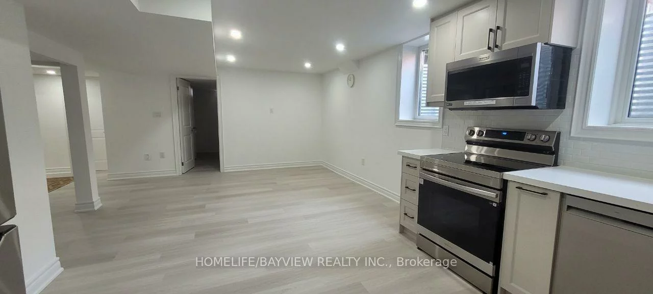 22, Hodgson, Bradford, Bradford West Gwillimbury