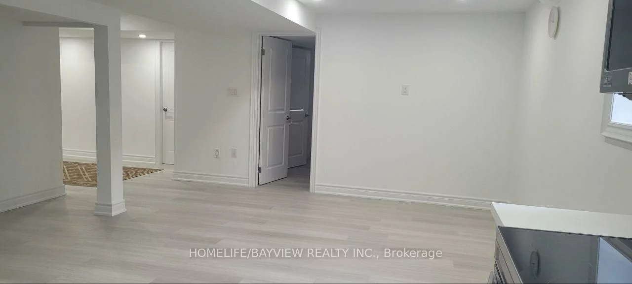 22, Hodgson, Bradford, Bradford West Gwillimbury