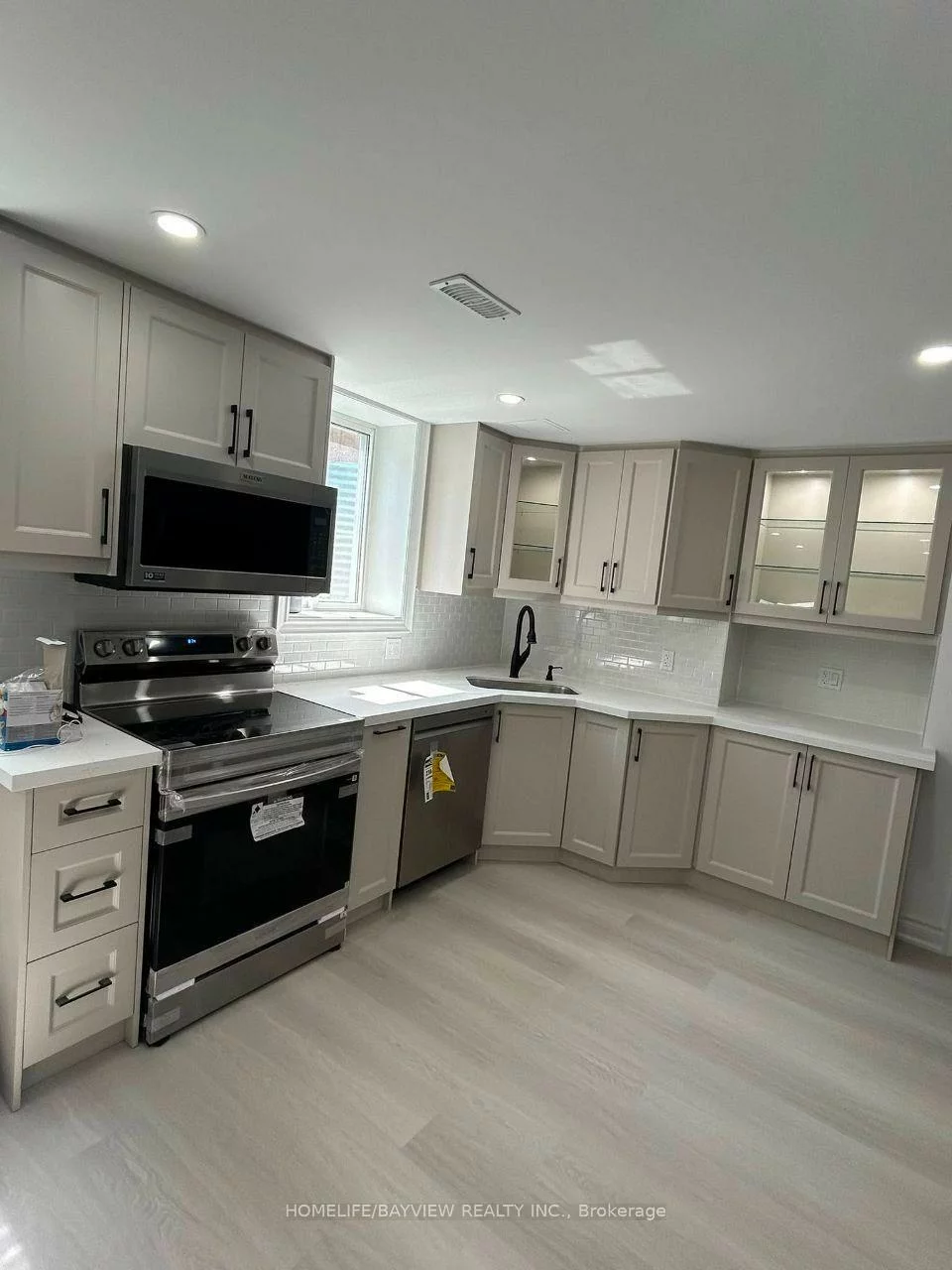 22, Hodgson, Bradford, Bradford West Gwillimbury